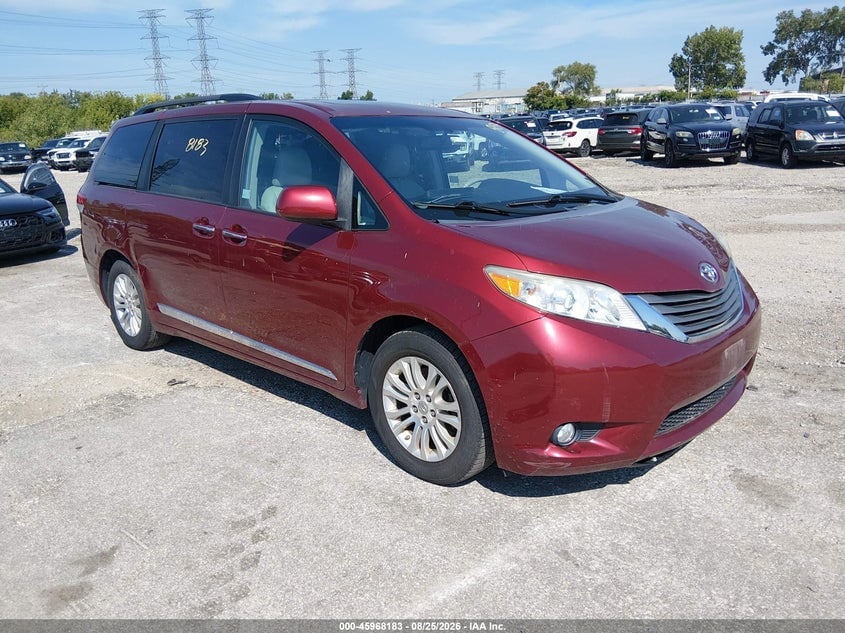 2012 TOYOTA SIENNA XLE V6 8 PASSENGER | 5TDYK3DC7CS189864 | UPCARS