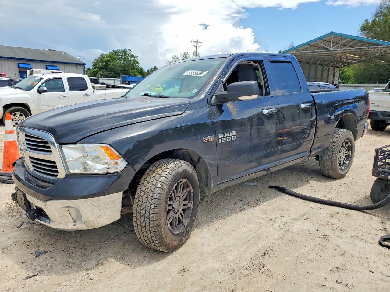 2018 RAM 1500 SLT | 1C6RR7GTXJS241907 | UPCARS
