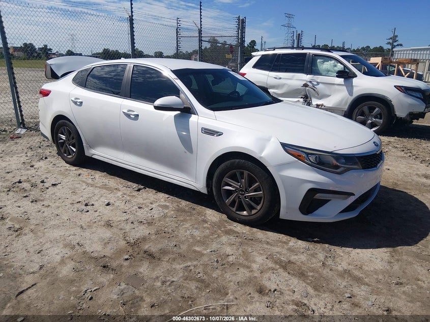2020 KIA OPTIMA LX | 5XXGT4L31LG388331 | UPCARS