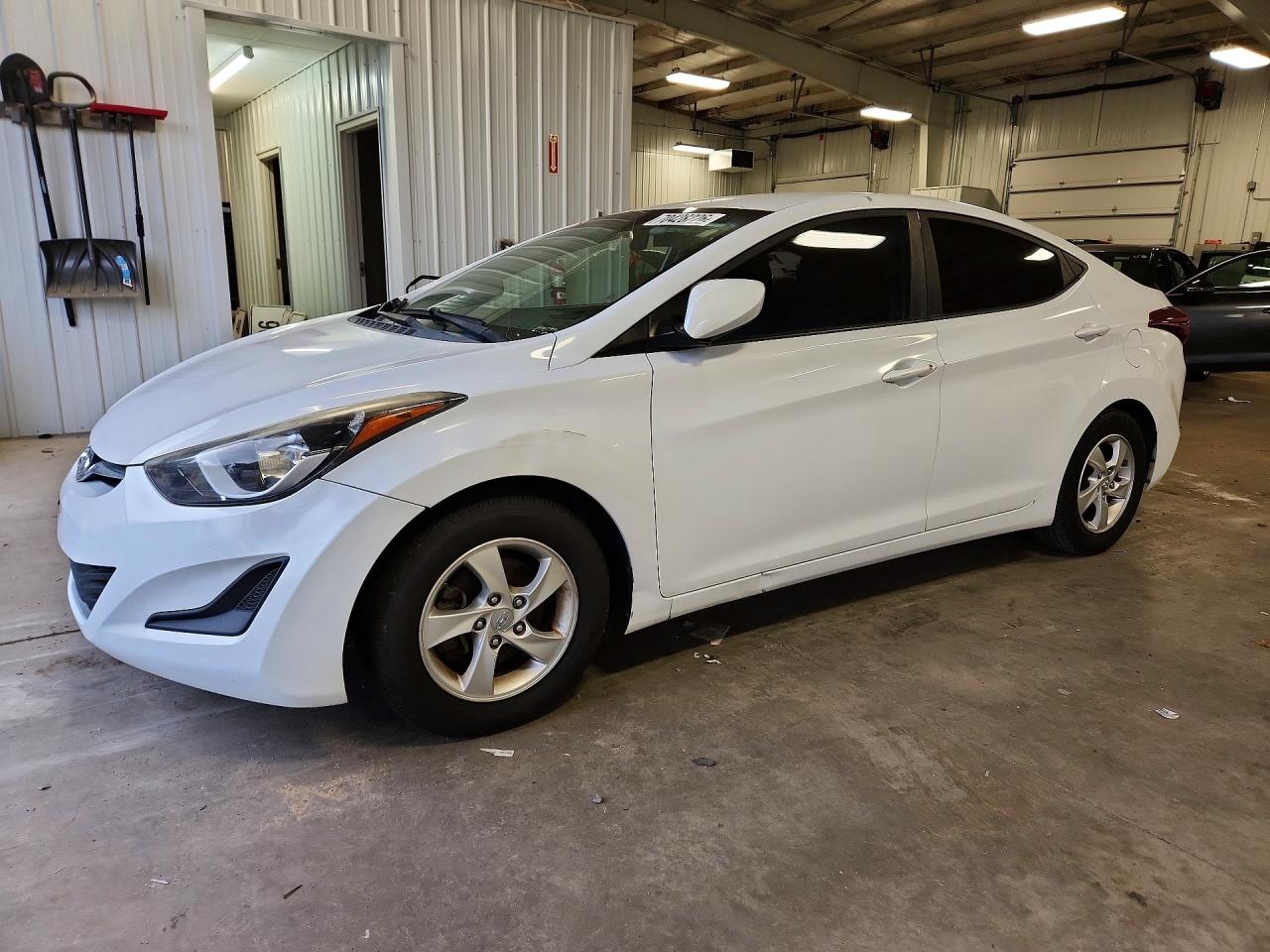 2015 HYUNDAI ELANTRA SE | 5NPDH4AE5FH592051 | UPCARS