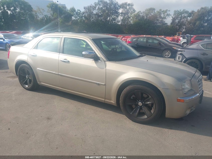 2008 CHRYSLER 300C HEMI | 2C3KA63H88H237342 | UPCARS