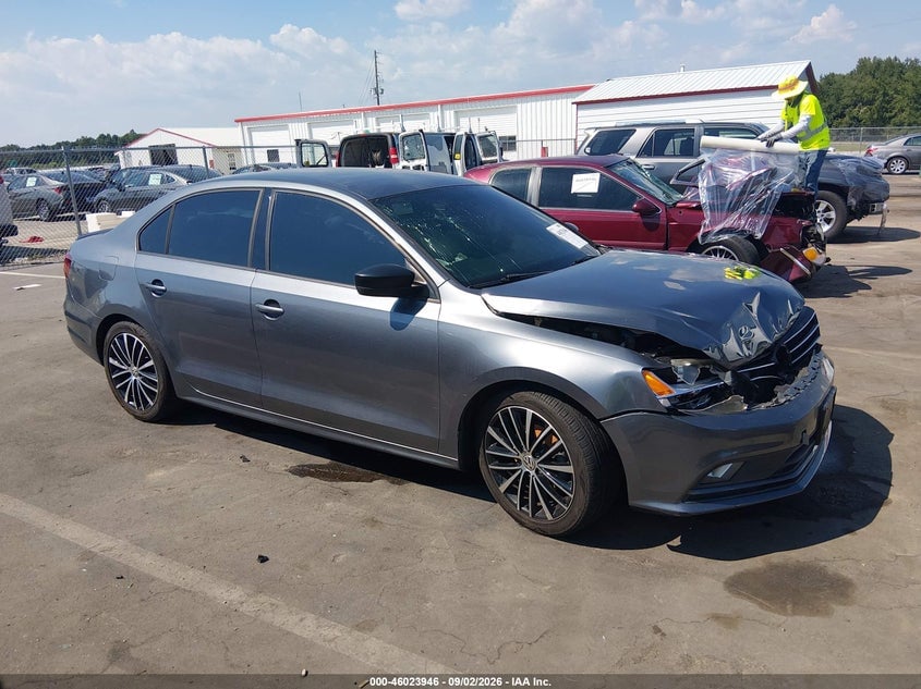 2015 VOLKSWAGEN JETTA 1.8T SPORT | 3VWD17AJ0FM325314 | UPCARS