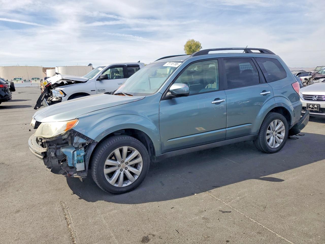 2012 SUBARU FORESTER LIMITED | JF2SHAEC8CH400051 | UPCARS