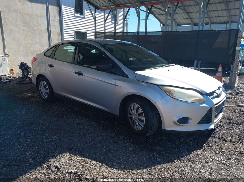 2012 FORD FOCU S | 1FAHP3E21CL244629 | UPCARS