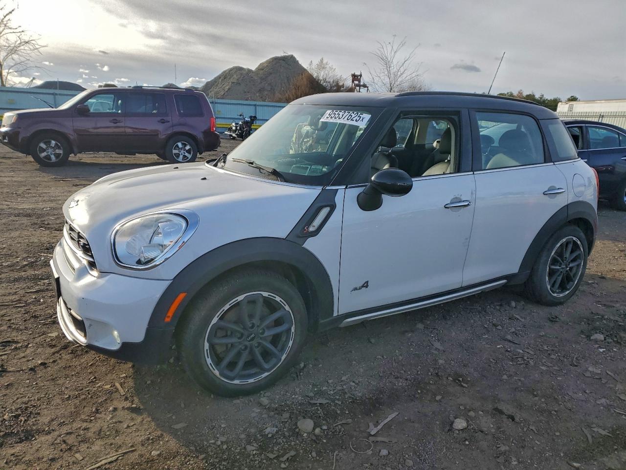 2016 MINI COOPER | WMWZC5C57GWU00547 | UPCARS