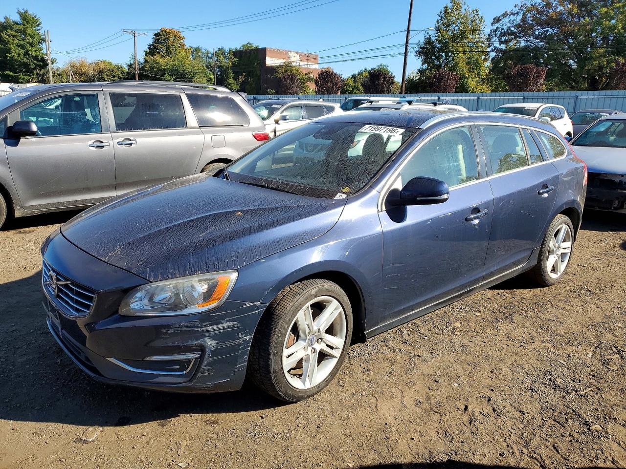 2015 VOLVO V60 PREMIER | YV1612SK4F1245964 | UPCARS