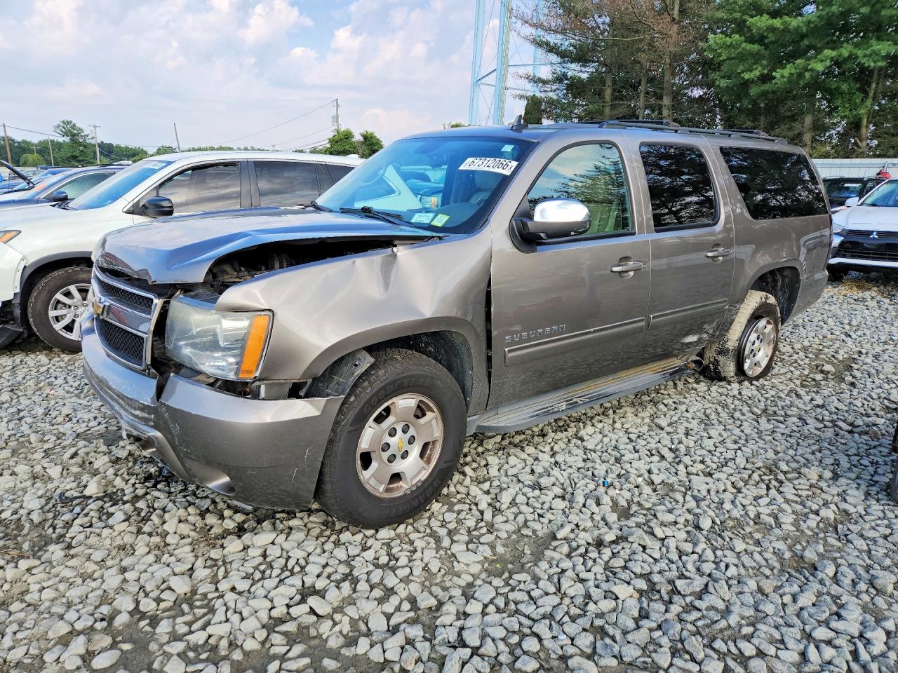 2011 CHEVROLET SUBURBAN K1500 LT | 1GNSKJE39BR375175 | UPCARS