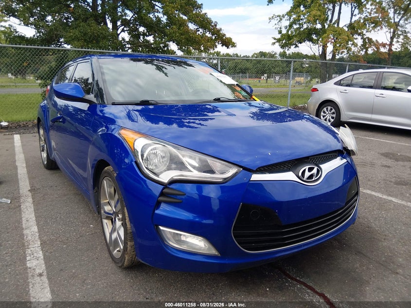 2015 HYUNDAI VELOSTER | KMHTC6AD8FU221173 | UPCARS