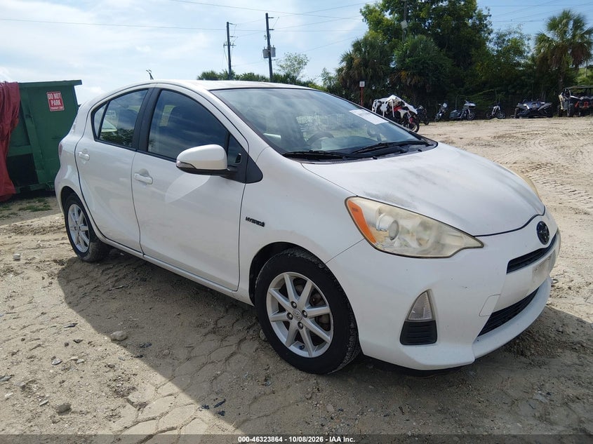2014 TOYOTA PRIUS C THREE | JTDKDTB38E1067663 | UPCARS