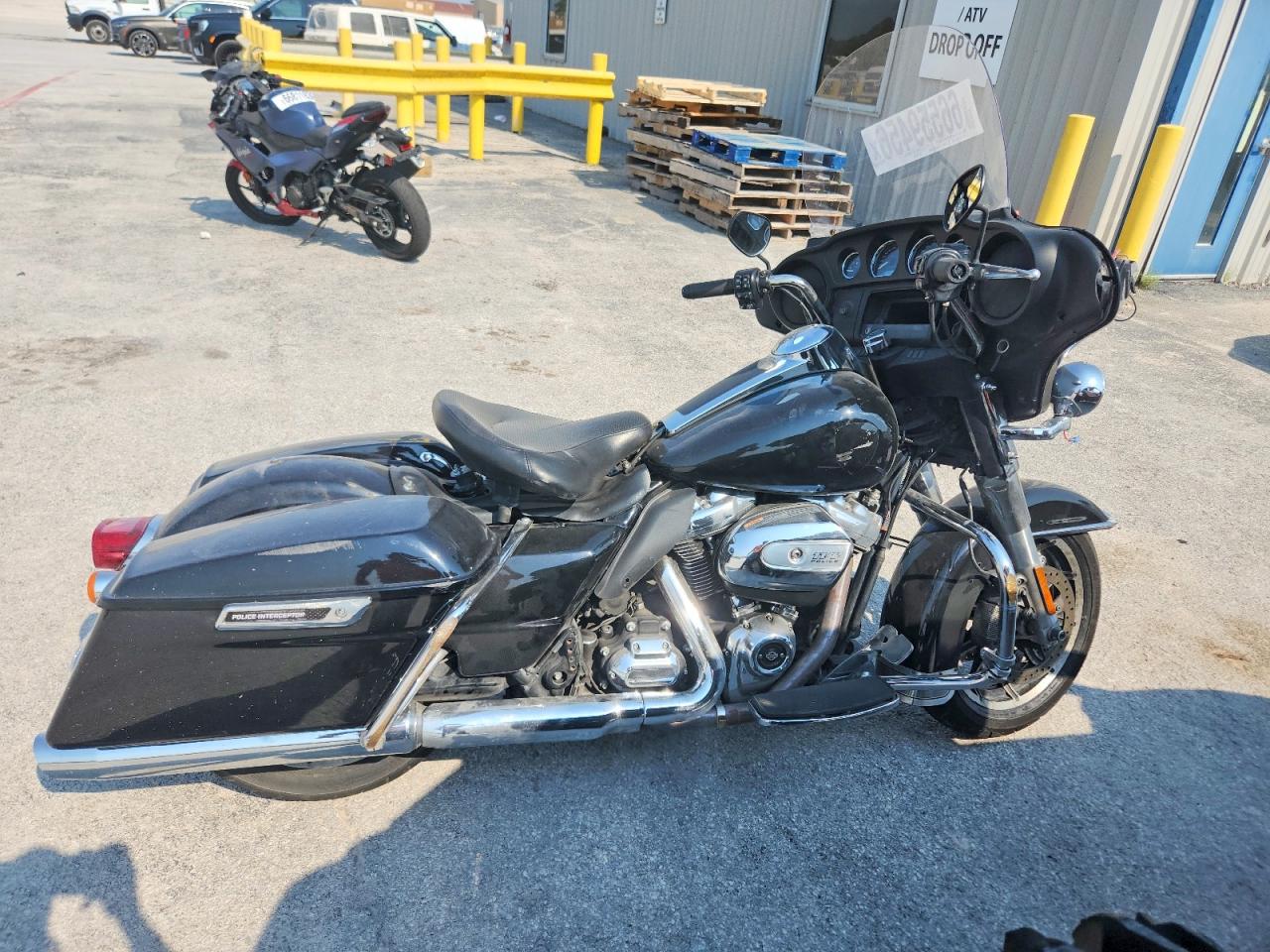2023 HARLEY-DAVIDSON FL | 1HD1FMP16PB653986 | UPCARS