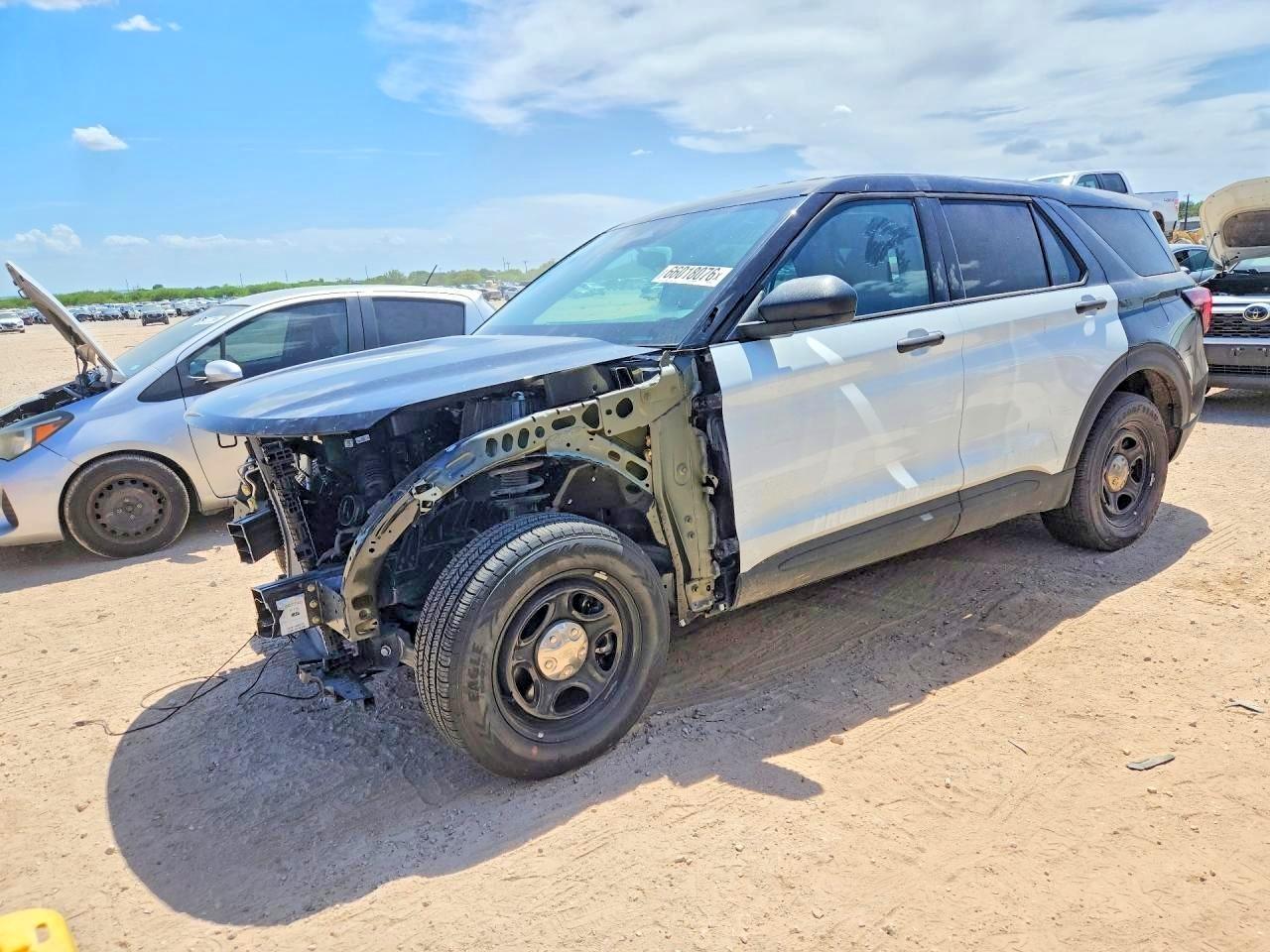 2025 FORD EXPLORER POLICE INTERCEPTOR | 1FM5K8AB5SGB88390 | UPCARS