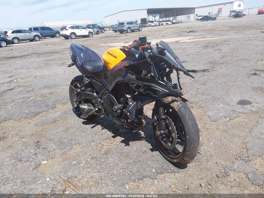 2025 KAWASAKI EX650 P | ML5EXEP13SDAF7066 | UPCARS