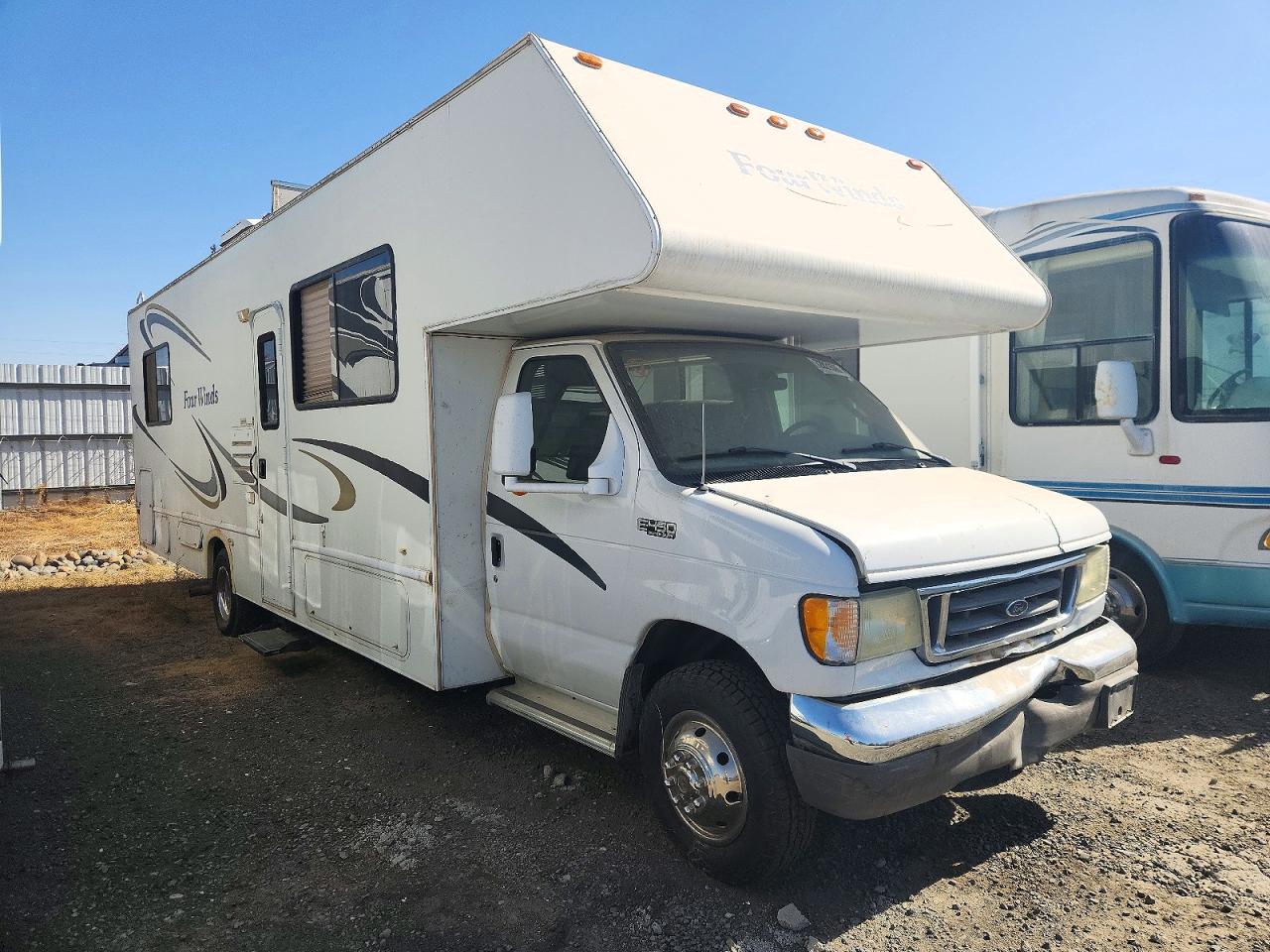 2003 FORD ECONOLIN E450 SUPER DUTY CUTAWAY VAN | 1FDXE45S33HA49289 | UPCARS