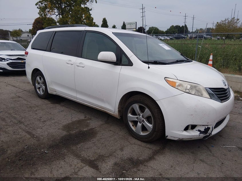 2011 TOYOTA SIENNA LE V6 | 5TDKK3DCXBS086345 | UPCARS