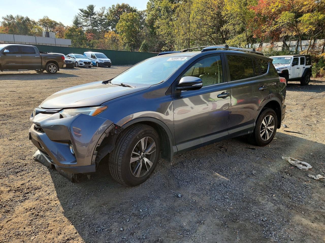 2017 TOYOTA RAV4 XLE | JTMRFREV0HJ127562 | UPCARS