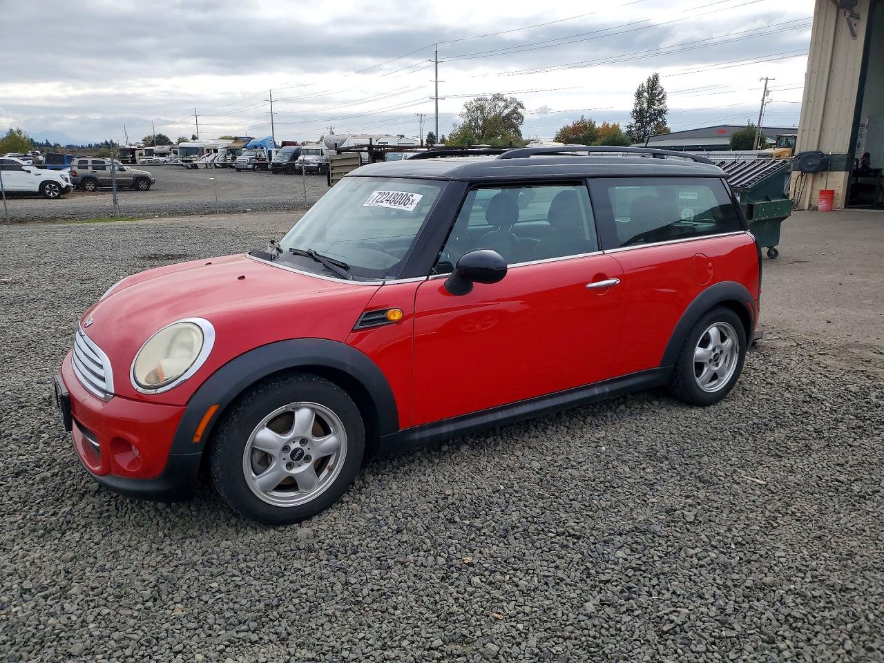 2011 MINI COOPER CLUBMAN | WMWZF3C5XBTY00639 | UPCARS