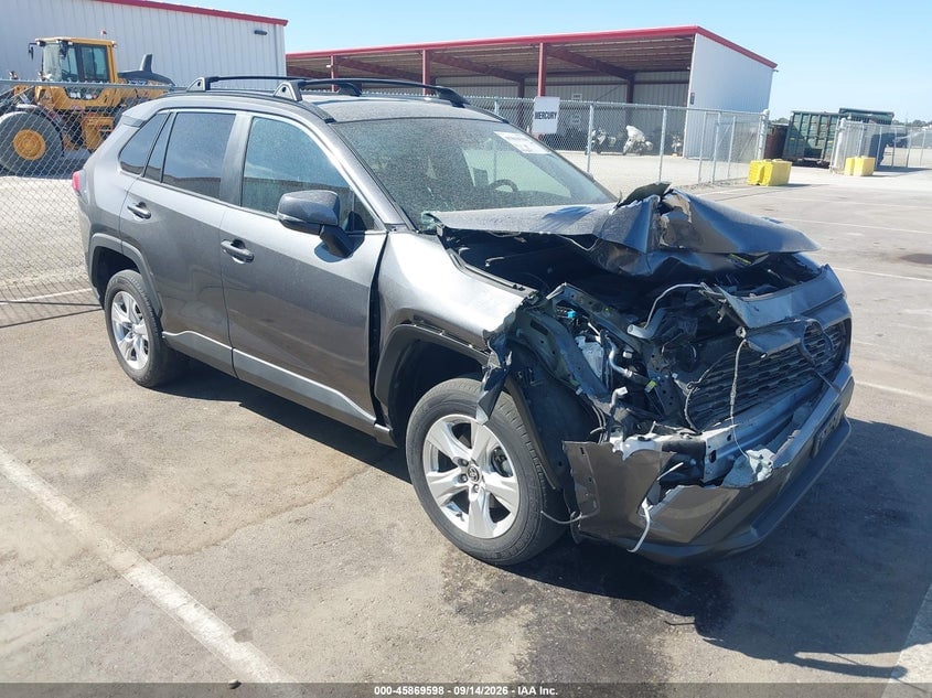 2021 TOYOTA RAV4 XLE | 2T3P1RFV3MC248202 | UPCARS