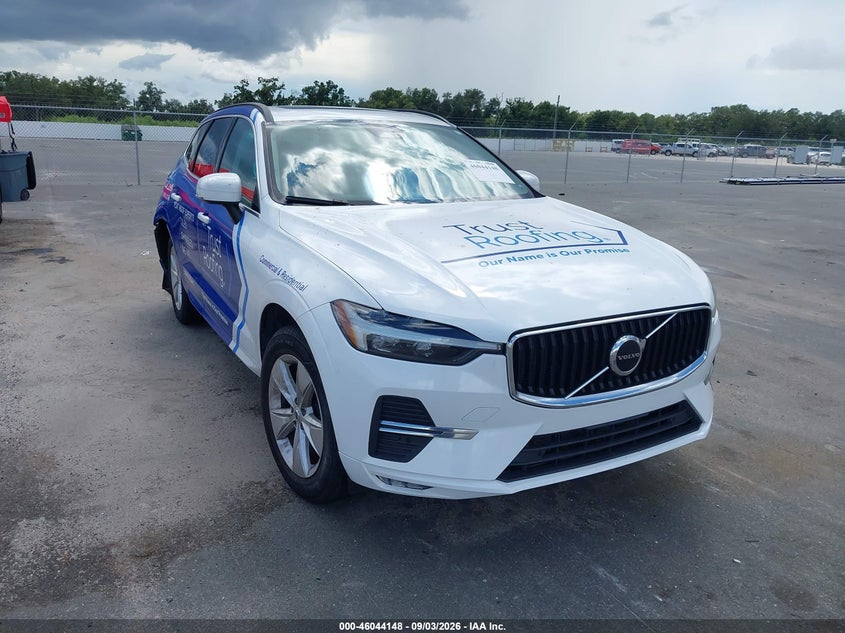 2022 VOLVO XC60 B5 MOMENTUM | YV4L12RK7N1059054 | UPCARS