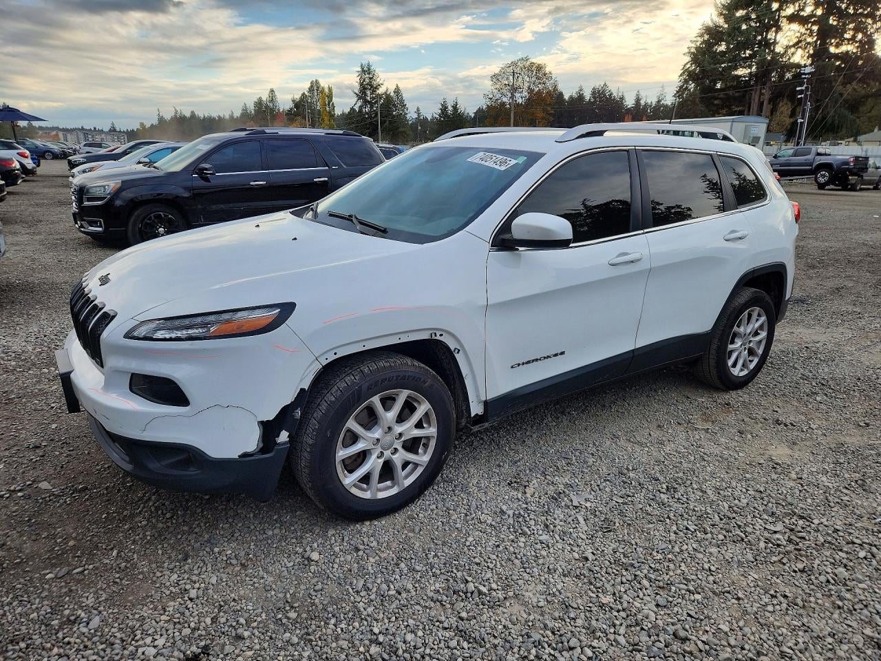 2017 JEEP CHEROKEE LATITUDE | 1C4PJLCB0HW547918 | UPCARS