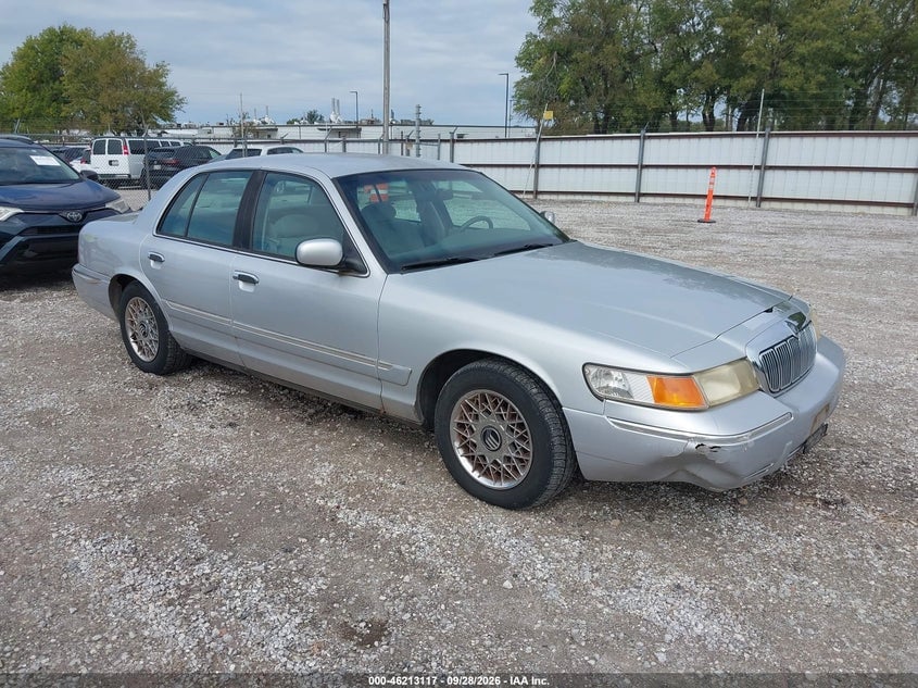 2001 MERCURY GRAND MARQUIS GS | 2MEFM74W51X637974 | UPCARS