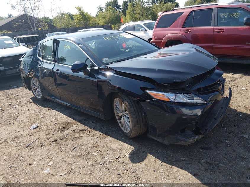 2019 TOYOTA CAMRY XLE | 4T1B11HK1KU794077 | UPCARS