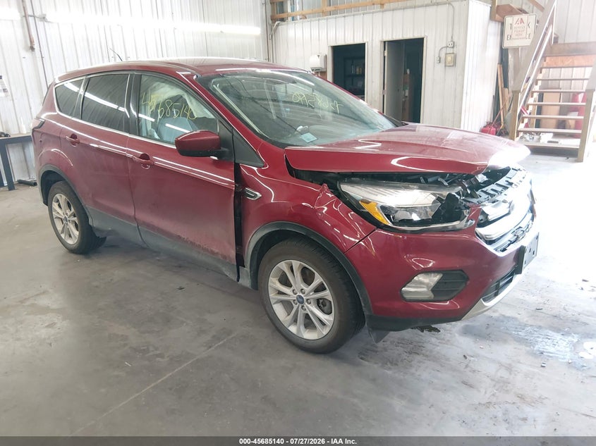 2017 FORD ESCAPE SE | 1FMCU9GD5HUB66738 | UPCARS