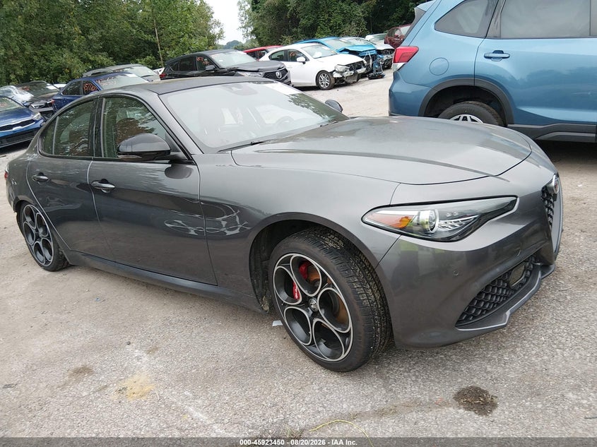 2022 ALFA ROMEO GIULIA VELOCE AWD | ZARFANBN6N7664756 | UPCARS