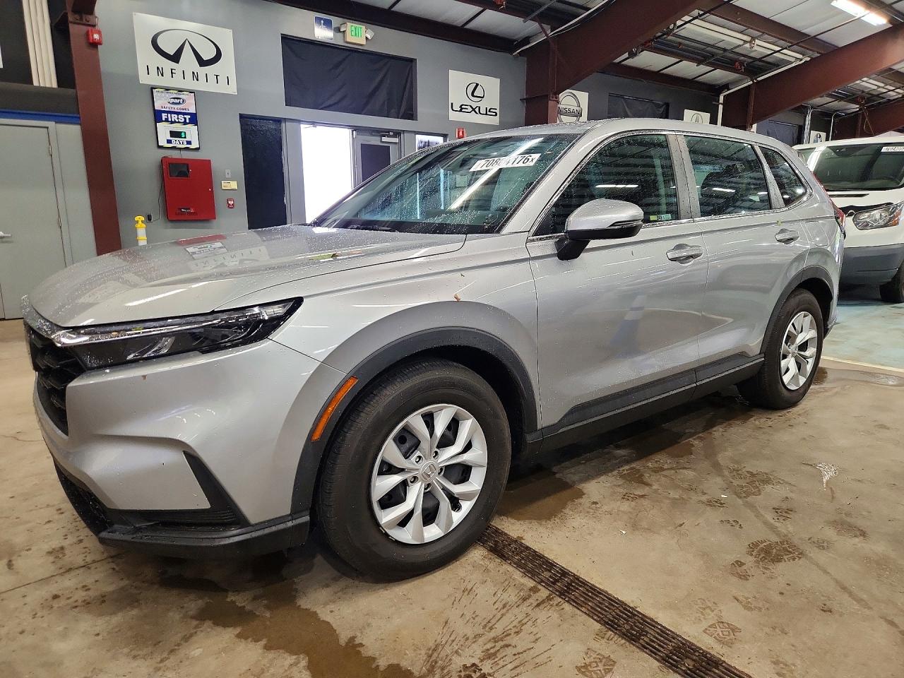 2024 HONDA CRV LX | 2HKRS3H20RH314062 | UPCARS