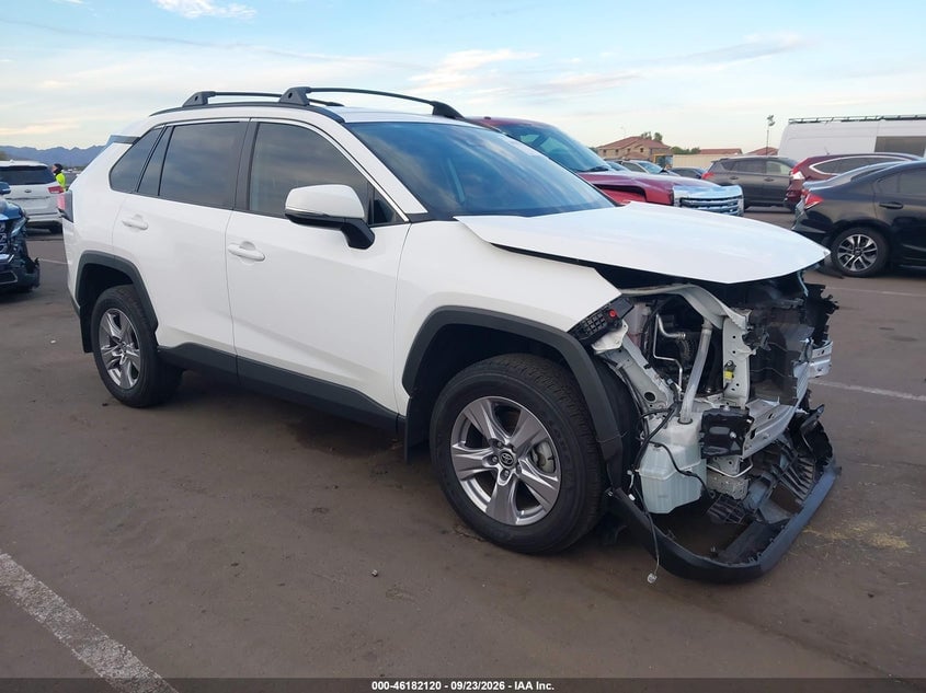 2024 TOYOTA RAV4 XLE | 2T3W1RFV2RW356246 | UPCARS