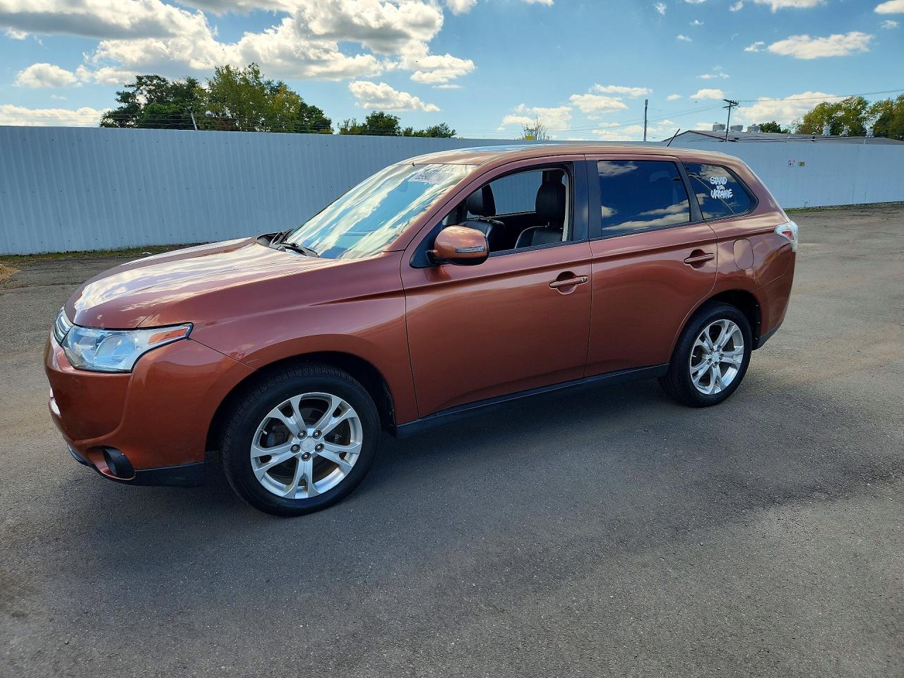 2014 MITSUBISHI OUTLANDER SE | JA4AZ3A37EZ008596 | UPCARS