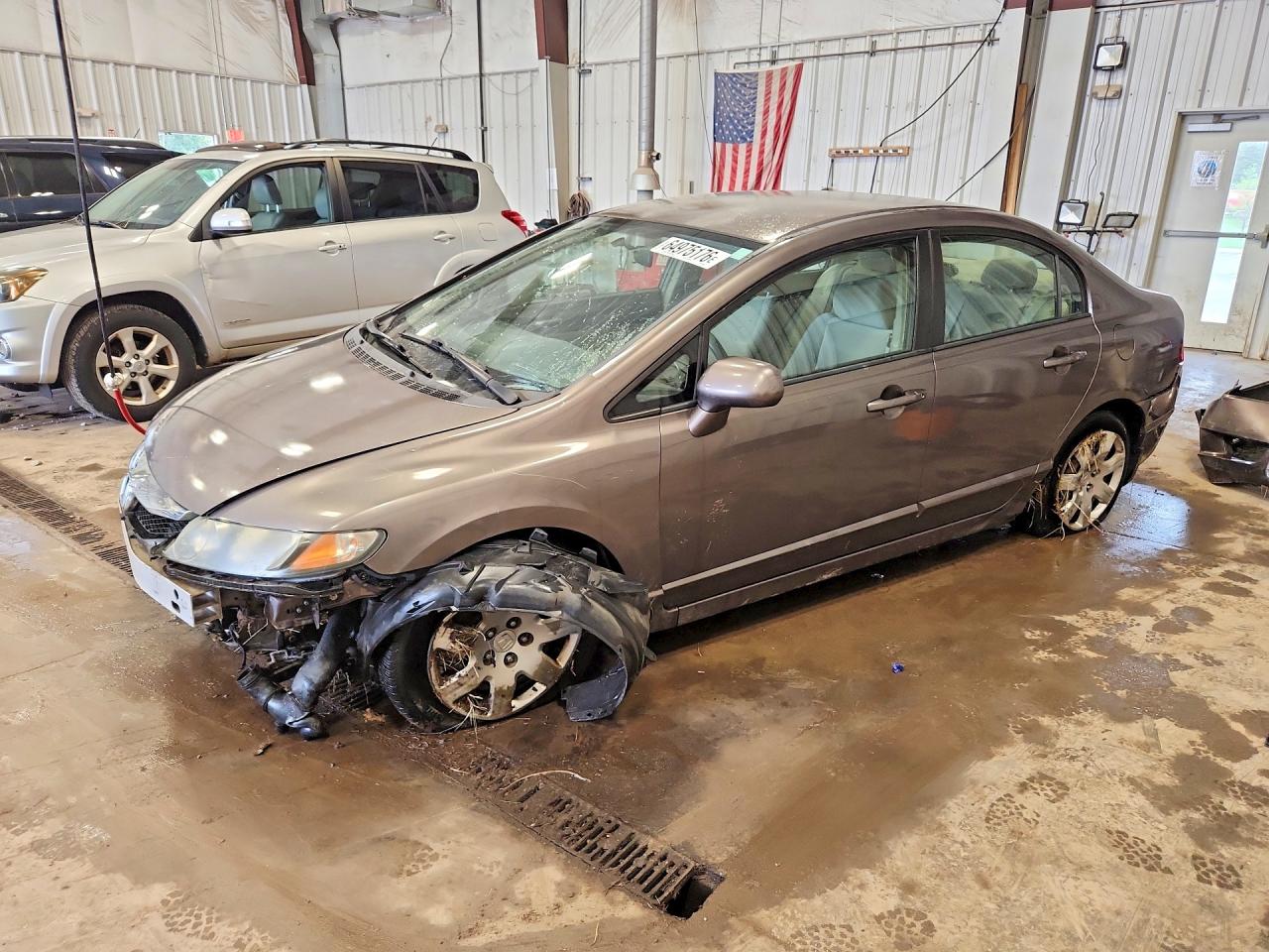 2010 HONDA CIVIC LX | 2HGFA1F52AH560097 | UPCARS