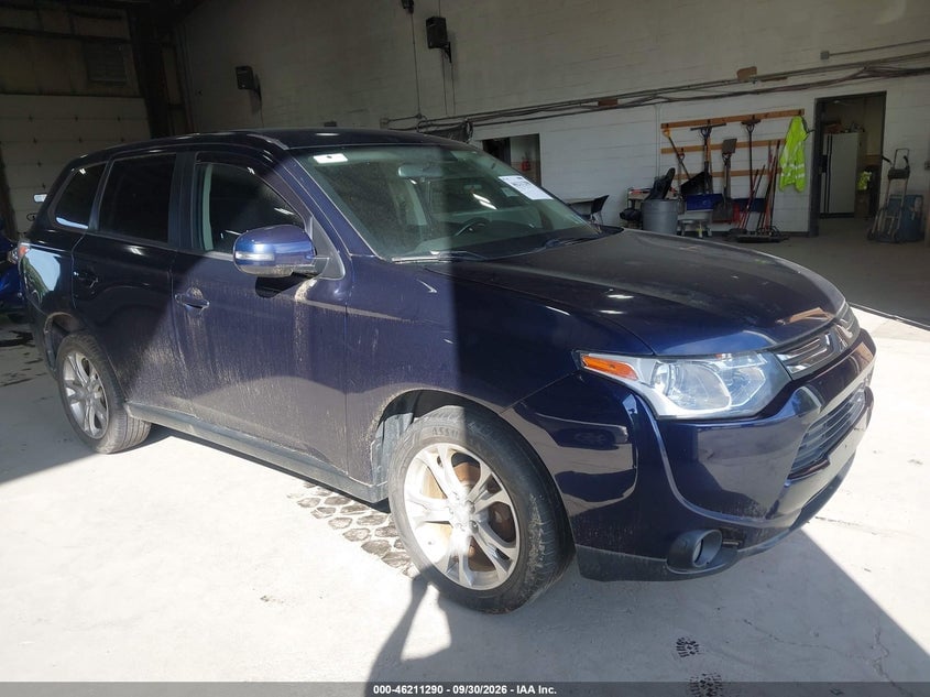 2014 MITSUBISHI OUTLANDER SE | JA4AZ3A32EZ012457 | UPCARS