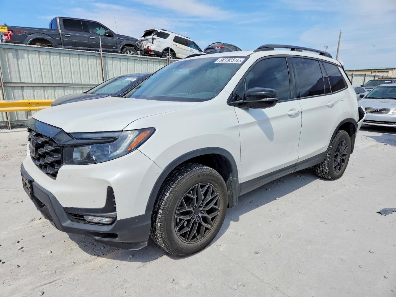 2022 HONDA PASSPORT ELITE | 5FNYF8H05NB018362 | UPCARS