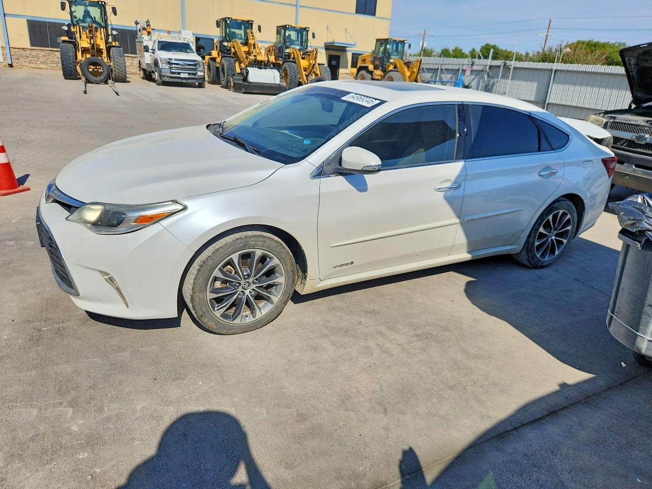 2016 TOYOTA AVALON XLE PLUS | 4T1BD1EB1GU052460 | UPCARS