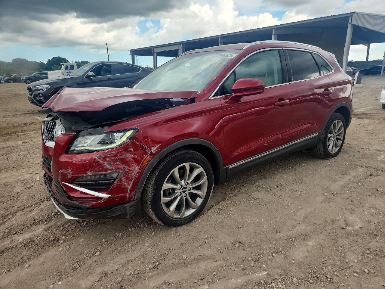 2019 LINCOLN MKC SELECT | 5LMCJ2C95KUL06518 | UPCARS