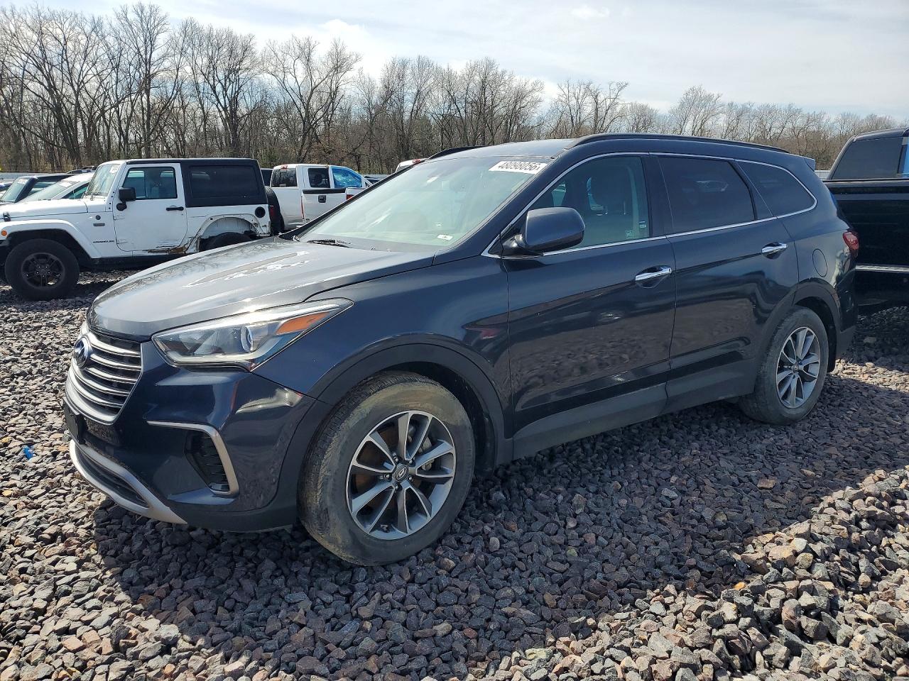 2017 HYUNDAI SANTA FE SE | KM8SMDHF8HU223724 | UPCARS