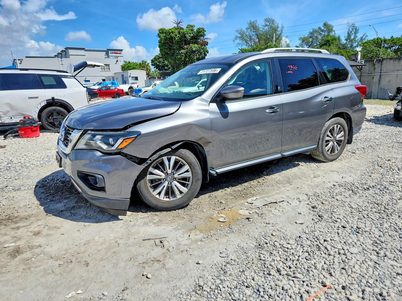 2019 NISSAN PATHFINDER SV | 5N1DR2MM3KC583824 | UPCARS