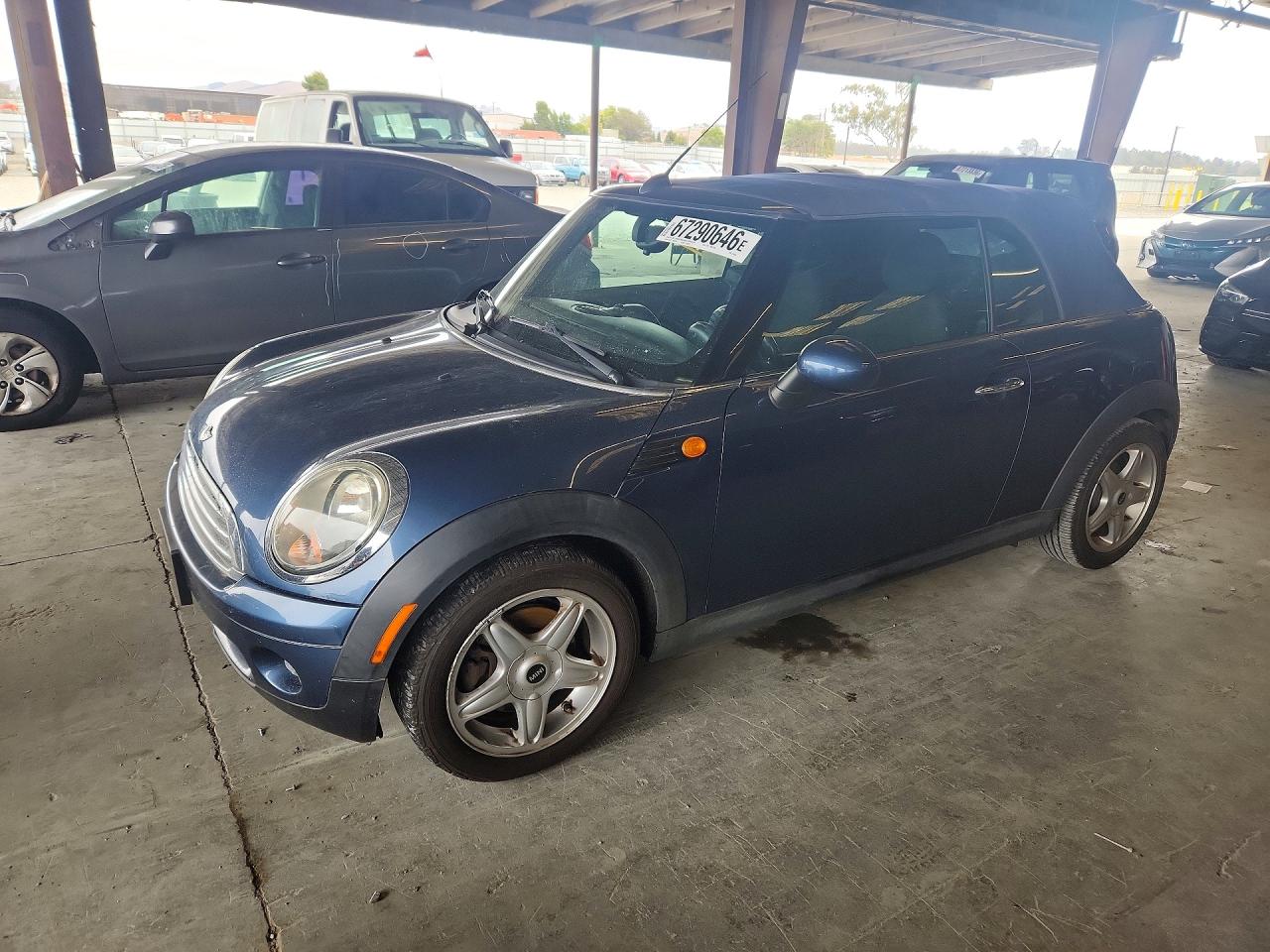 2009 MINI COOPER | WMWMR33529TZ18664 | UPCARS