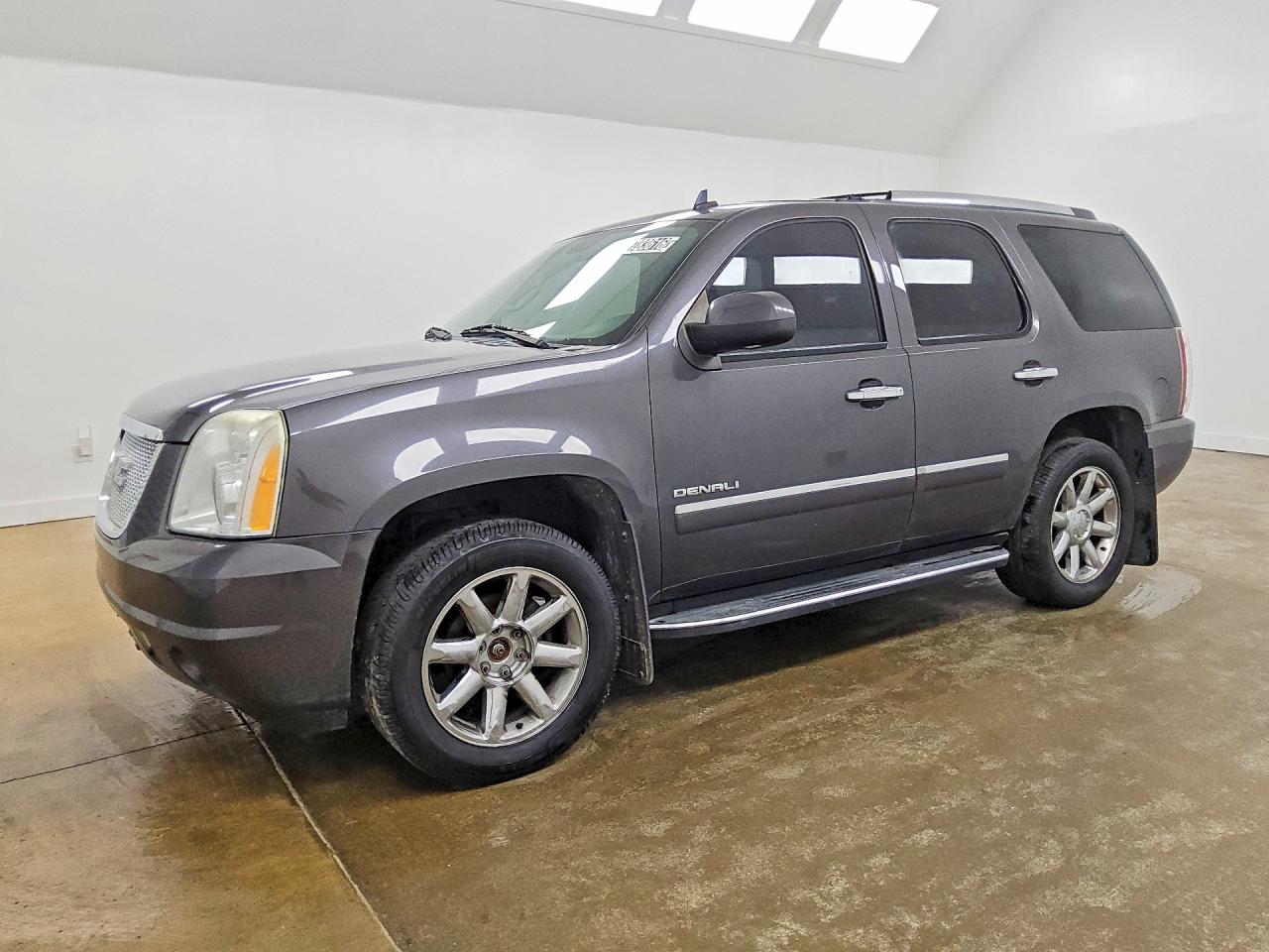 2010 GMC YUKON DENALI | 1GKUKEEF5AR124501 | UPCARS