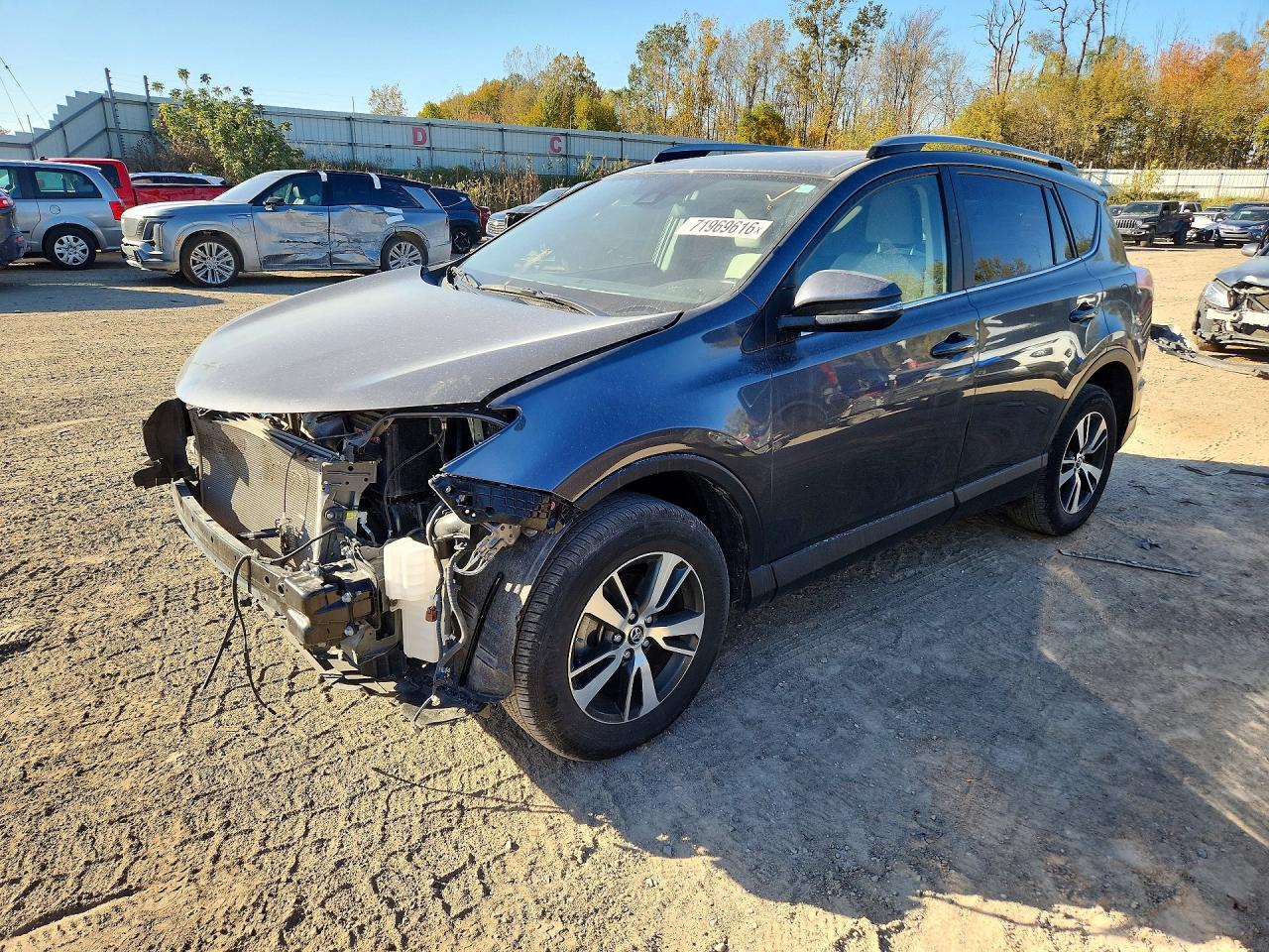 2017 TOYOTA RAV4 XLE | JTMWFREV1HD097070 | UPCARS