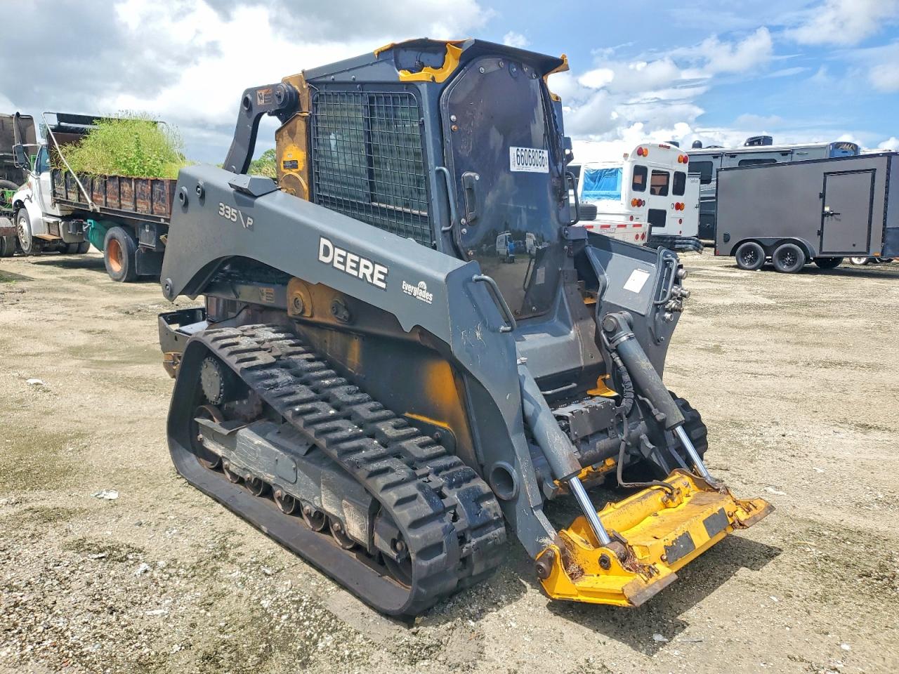 2025 JOHN DEERE 335P | 1T0335PATSFF08015 | UPCARS