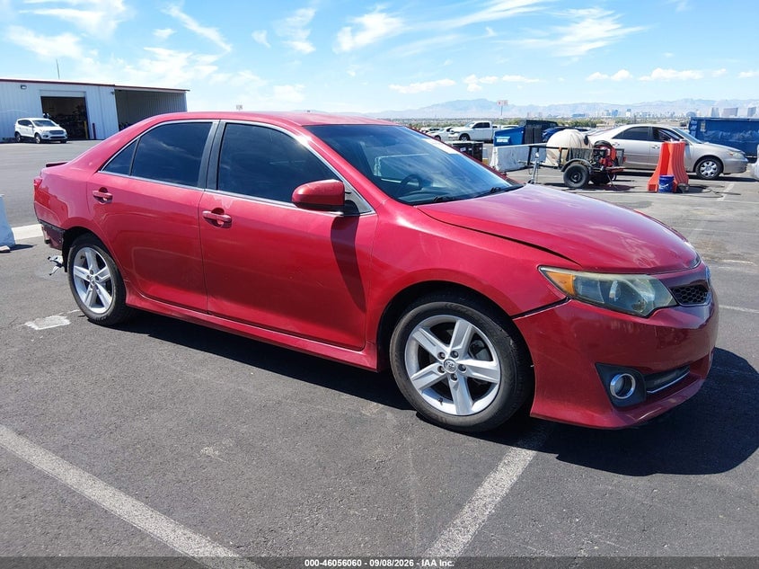 2014 TOYOTA CAMRY SE | 4T1BF1FK3EU751241 | UPCARS