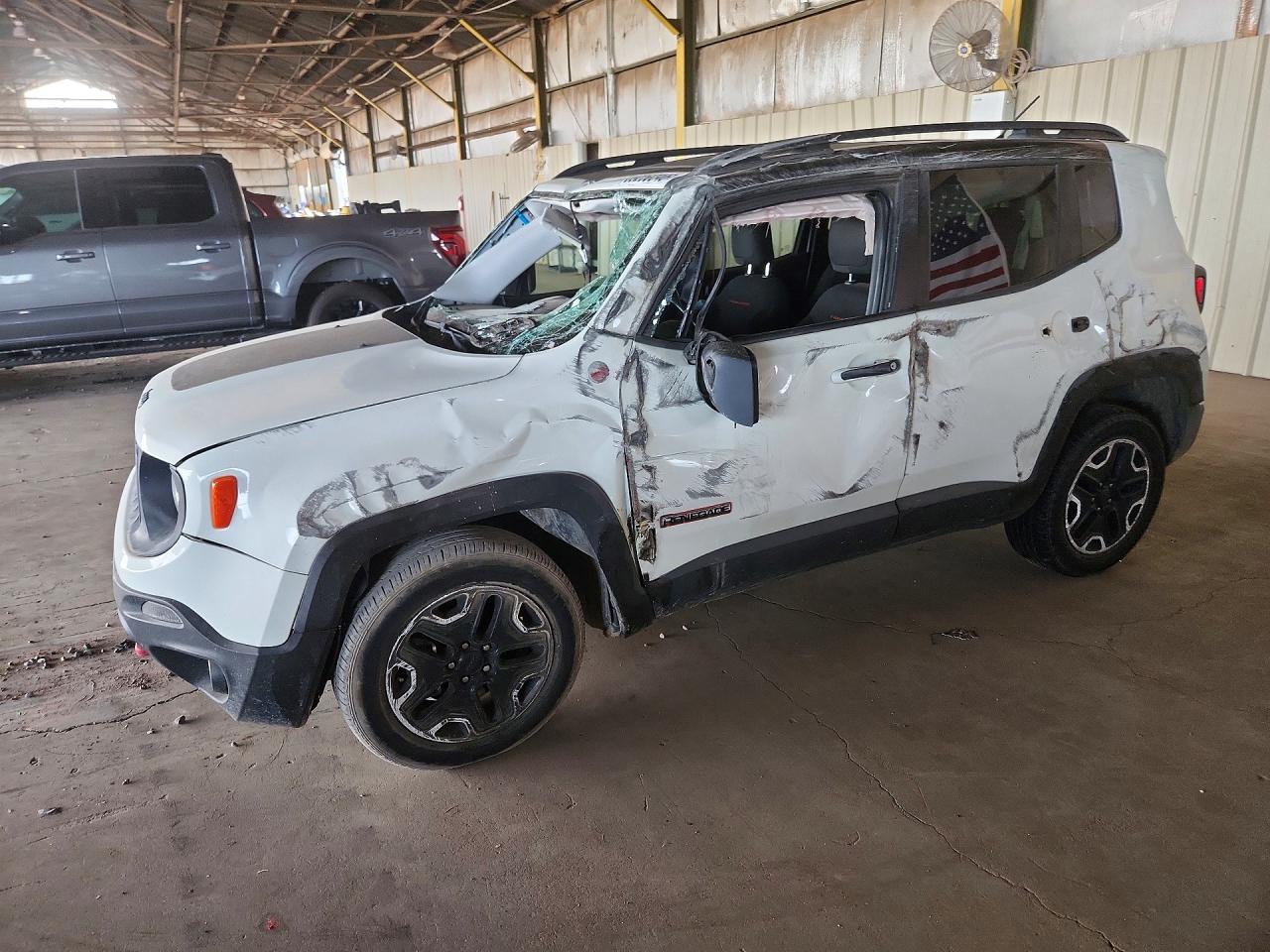 2016 JEEP RENEGADE TRAILHAWK | ZACCJBCT3GPE07424 | UPCARS