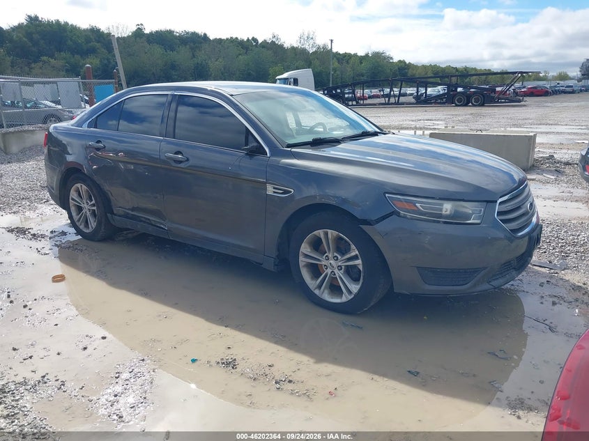 2015 FORD TAURU SE | 1FAHP2D86FG160139 | UPCARS