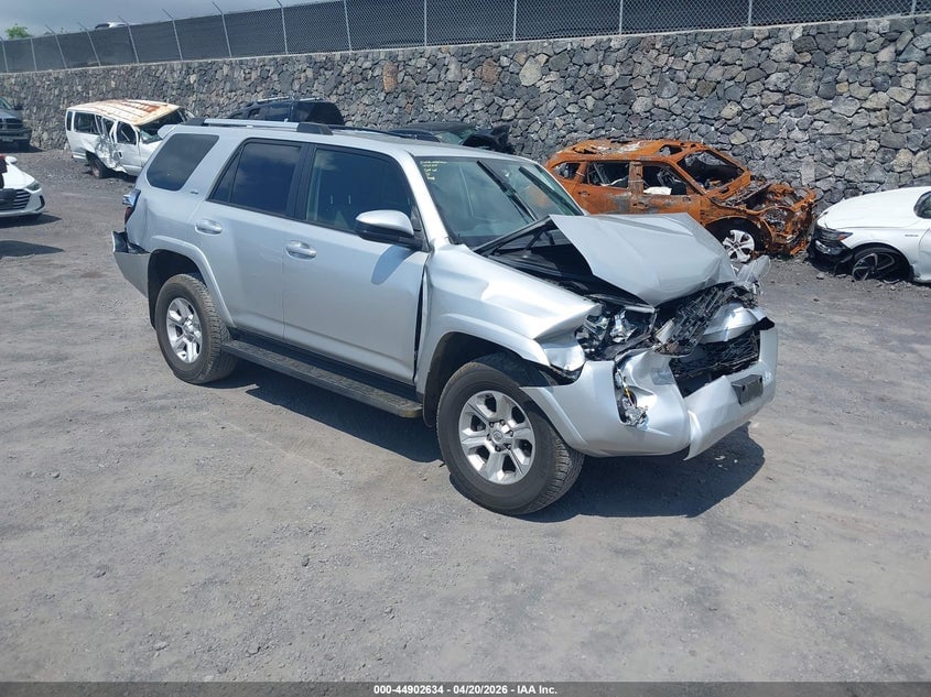 2022 TOYOTA 4RUNNER SR5 | JTEMU5JR1N6067271 | UPCARS