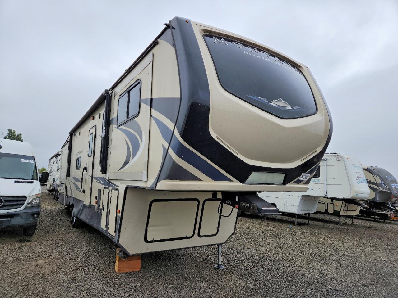 2020 KYRV TRAILER KEYSTONE MONTANA CAMPER | 4YDF37524LA741025 | UPCARS