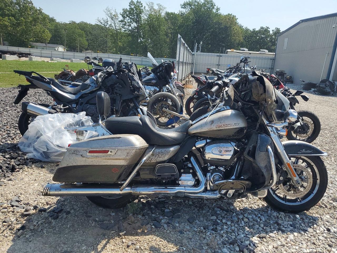 2018 HARLEY-DAVIDSON FL ULTRA LIMITED | 1HD1KED19JB663229 | UPCARS