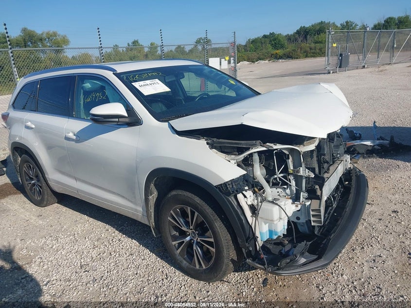 2016 TOYOTA HIGHLANDER XLE V6 | 5TDJKRFHXGS320031 | UPCARS