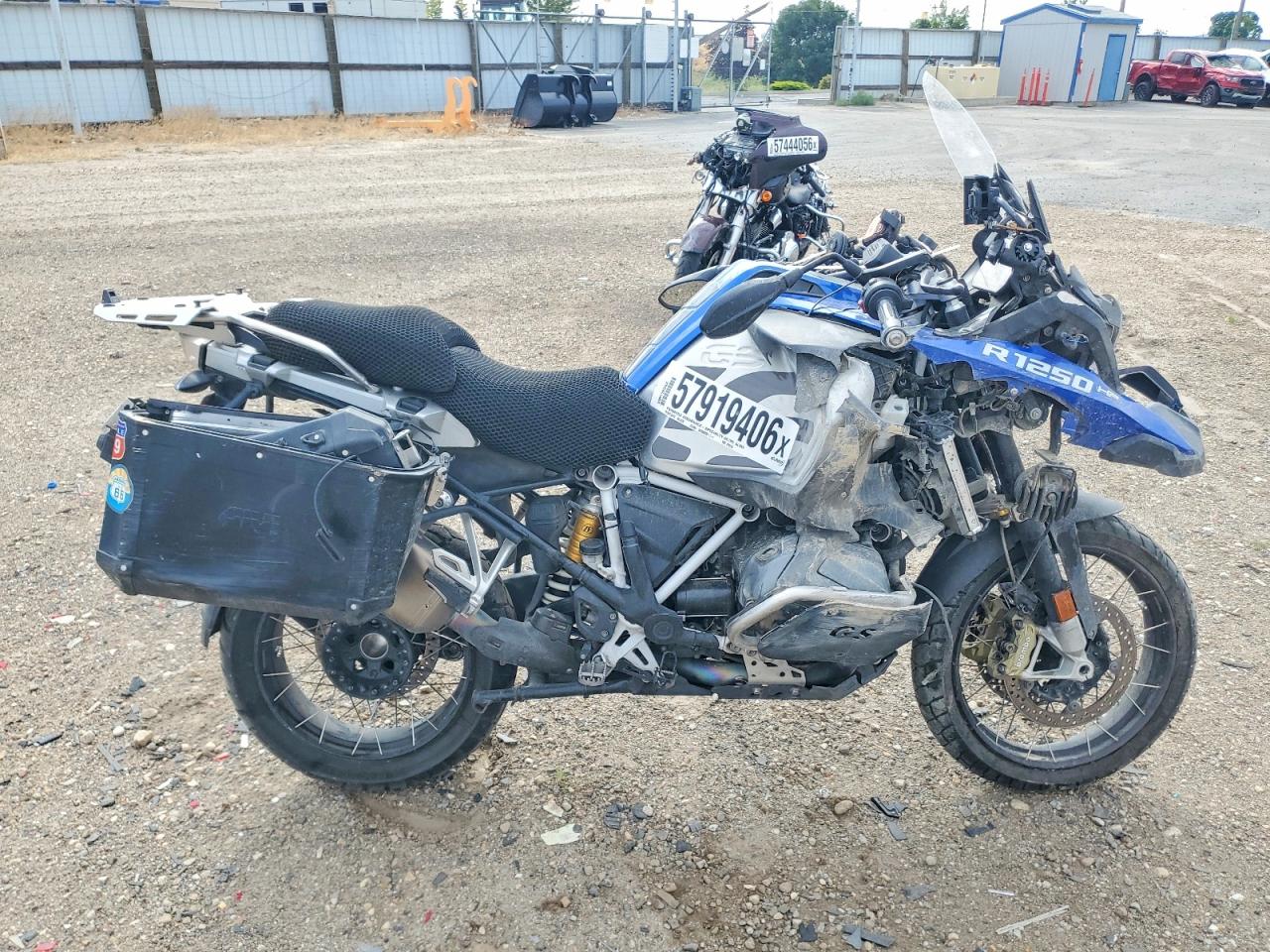 2020 BMW MOTORCYCLE GS ADVENTURE | WB10J5306LZF79176 | UPCARS