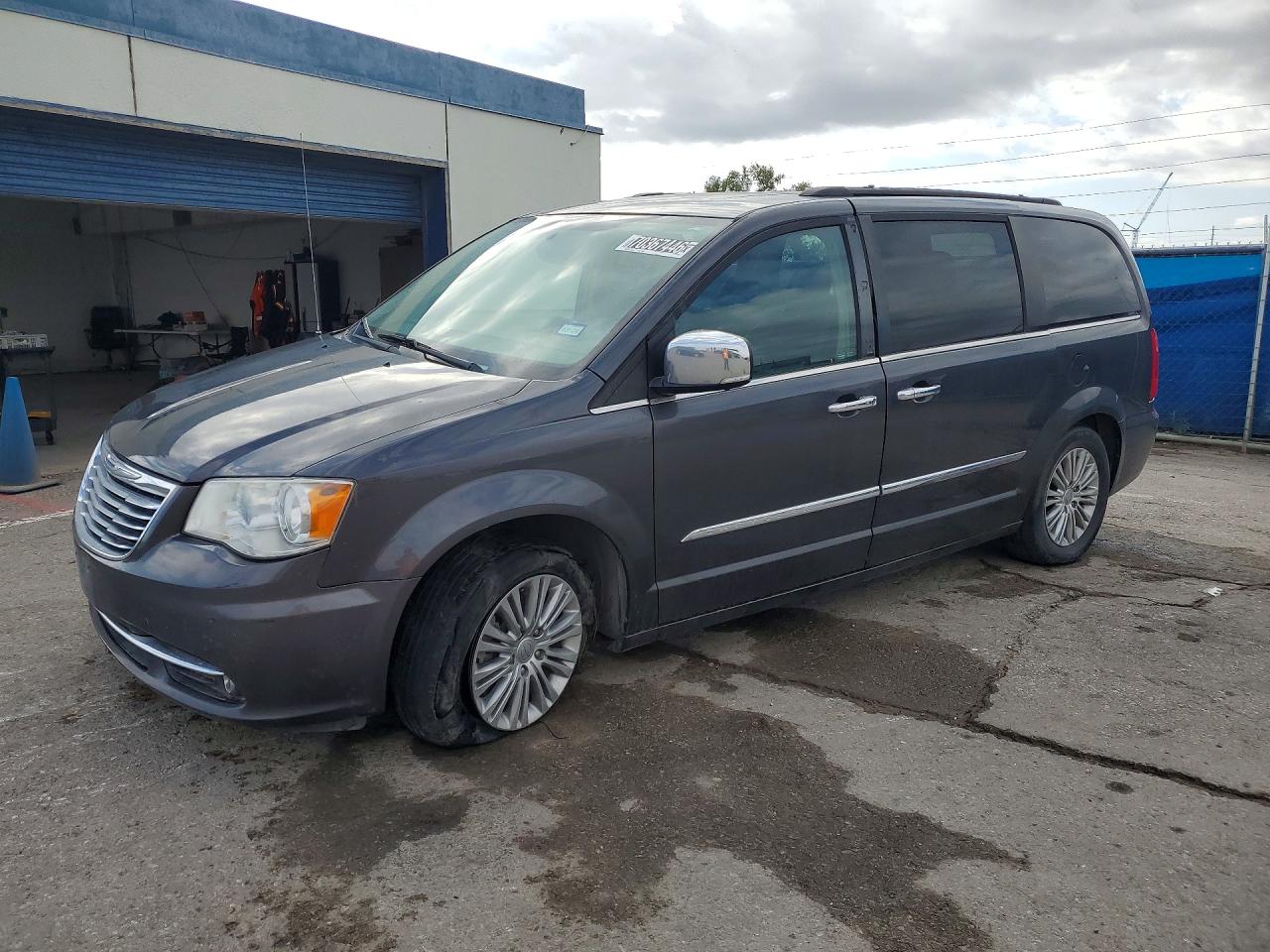 2016 CHRYSLER MINIVAN TOURING L | 2C4RC1CG8GR104619 | UPCARS